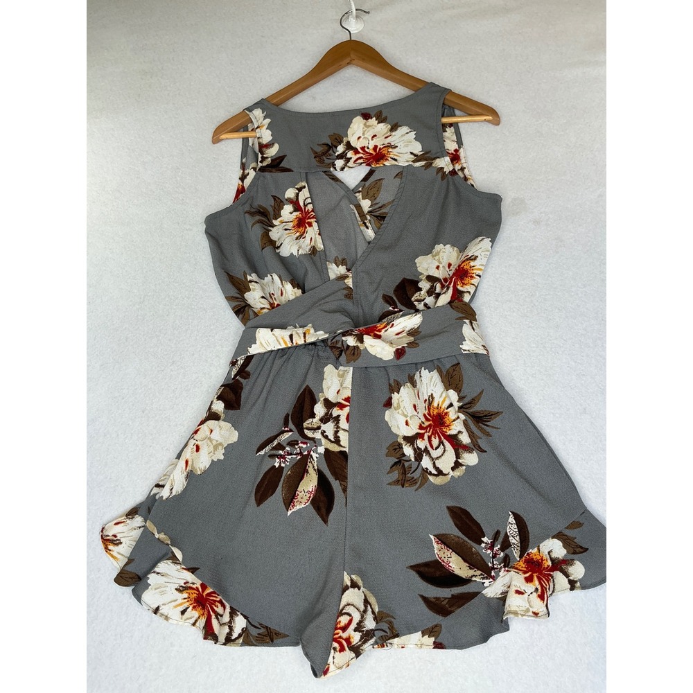 Entro Floral Romper Womens Small Grey Surplice V-Neck Ruffle Hem Tie Waist R7837 - Picture 5 of 7